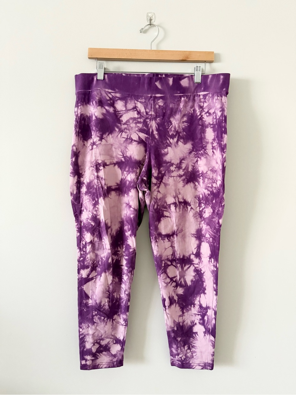 Torrid Cotton Blend Pull on Leggings in Purple Pink Tie Dye Size 2 or XXL